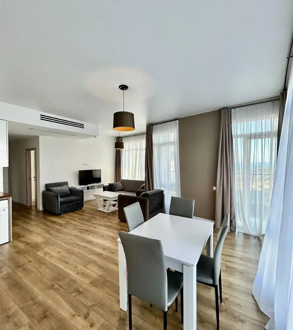 Paradise Comfort Apartments باتومي