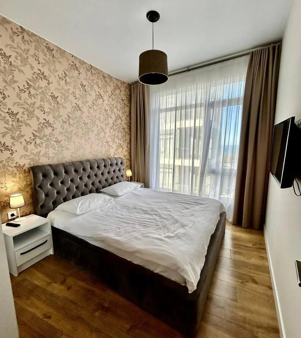 Paradise Comfort Apartments باتومي